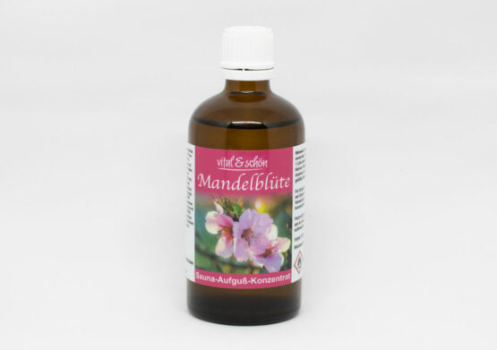Mandelblüte